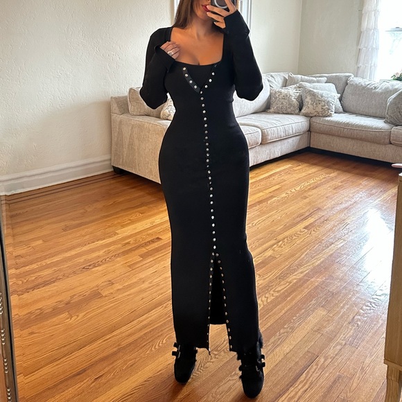 Stunning thick chic ribbed maxi sweater/dress with snap buttons😍 - Picture 3 of 7